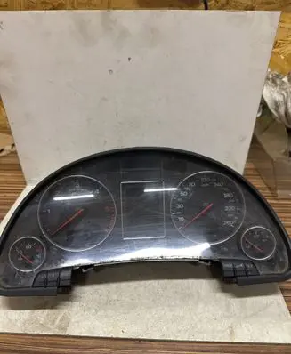 Audi A4 S4 B7 8E 8H Speedometer (instrument cluster) 1036904681