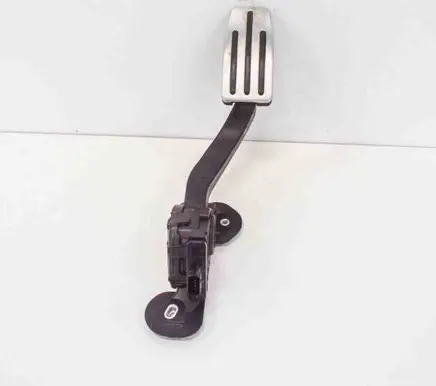 Tesla Model X Accelerator throttle pedal BE5C9F836AA 6PV933370