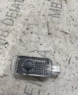 Audi Q7 4M Front seat light 4G0052131A