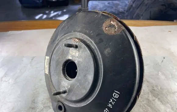 Seat Ibiza IV (6J,6P) Brake booster 6R1614105D