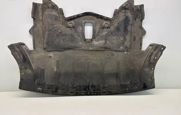 Engine splash shield/under tray