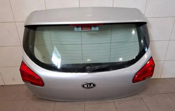 KIA Ceed Tailgate/trunk/boot lid