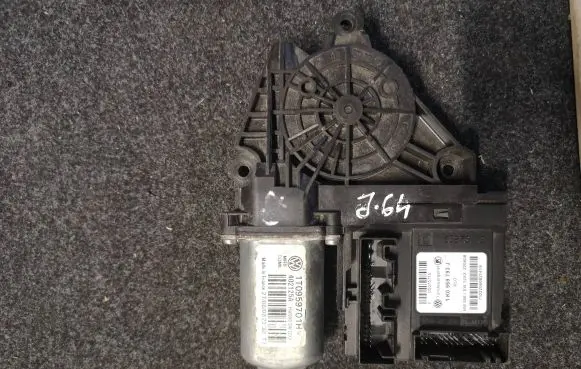 Volkswagen Golf V Front door window regulator motor 1K0959793J 05075710 71022060821419