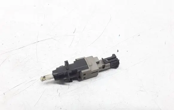 Clutch pedal sensor