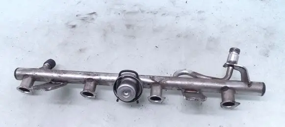 Fuel pressure sensor
