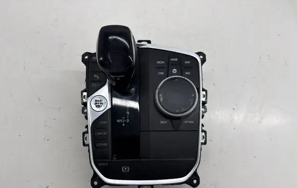 BMW 2 F44 Gear shifter/selector 5A1DE32 61315A1DE32