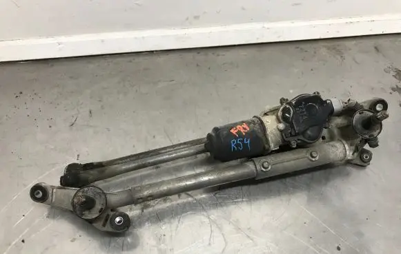Honda FR-V Front wiper linkage and motor 32238