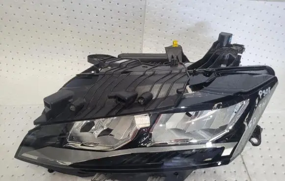 Peugeot 308 Headlight/headlamp 9844506280
