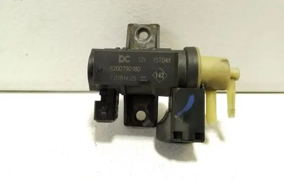 Nissan X-Trail T32 Turbo solenoid valve 8200790180 70181405