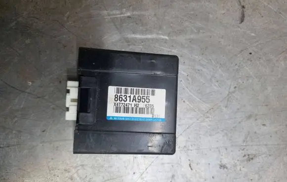 Mitsubishi Outlander Central body control module 8631A955