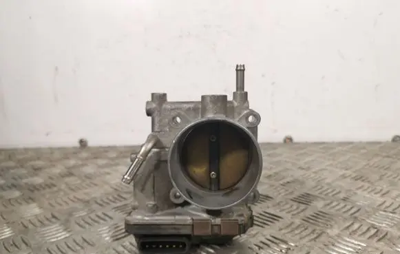 Subaru Outback Electric throttle body valve 16112AA040