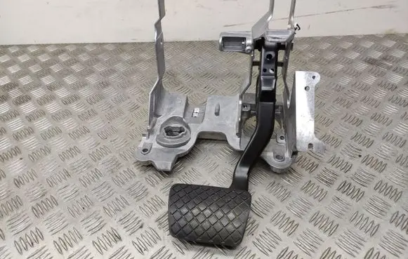 Audi A4 S4 B8 8K Brake pedal 8K1721117