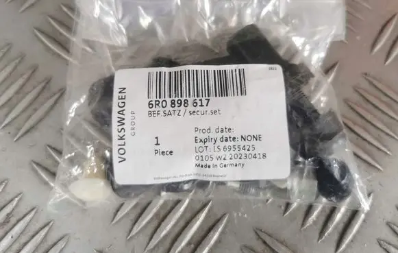 Volkswagen Polo V 6R Tool set 6R0898617