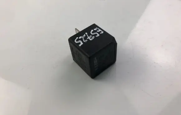 Ford Mondeo Mk III Other relay F0AB14B192AA
