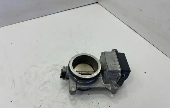 Renault Laguna II Throttle valve 8200063652