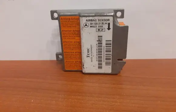 Mercedes-Benz E W210 Airbag control unit/module 5721 0018202126