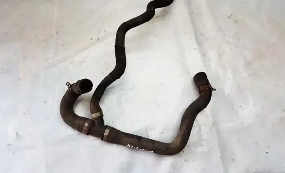 Ford Focus Engine coolant pipe/hose