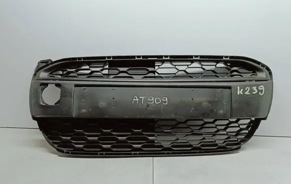 Citroen C1 Front bumper upper radiator grill 531120H090 AT909