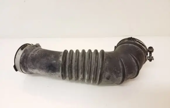 Mazda CX-7 Air intake duct part R2AX13221 K3804