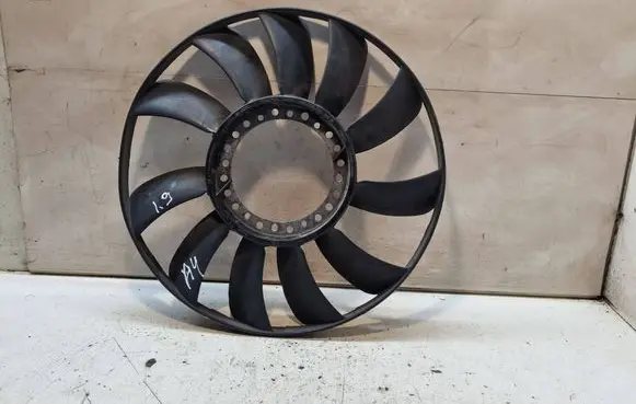 Audi A4 S4 B6 8E 8H Fan impeller 058121301B