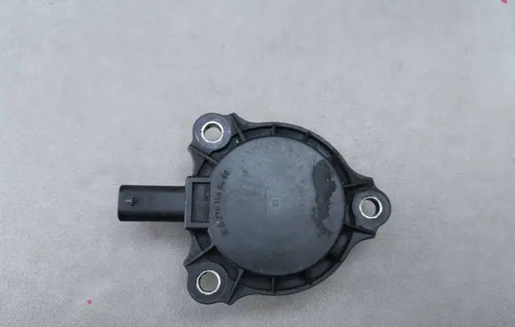 Mercedes-Benz ML W166 Camshaft vanos timing valve A2761560490 120723495A