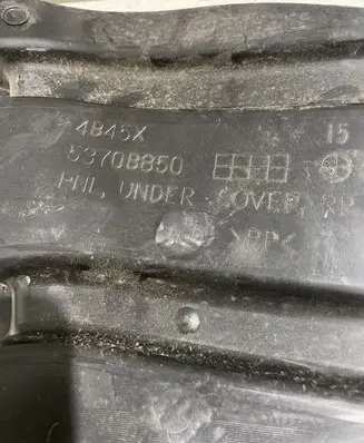 Mitsubishi Outlander Engine splash shield/under tray 5370B850 4B45X