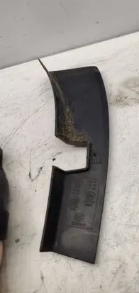 Rear/tail light trim molding