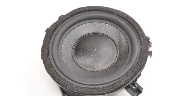 Volvo V70 Front door speaker 3533907