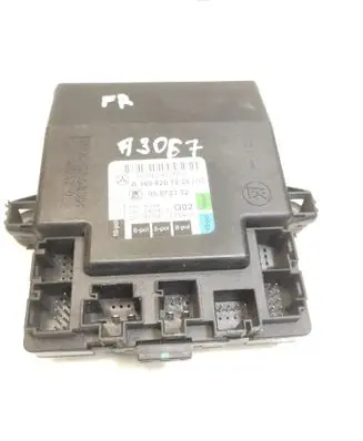 Mercedes-Benz A W169 Door control unit/module A1698207226
