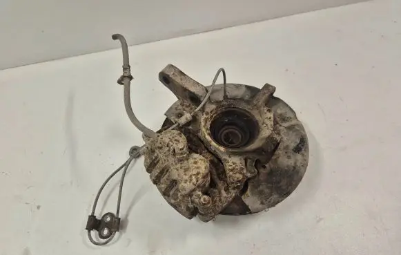 Subaru Forester SG Front wheel hub