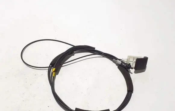Toyota Land Cruiser (J120) Fuel cap flap release cable 7703560100
