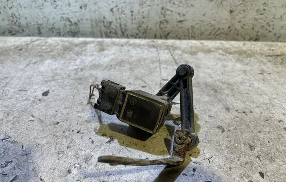 Mercedes-Benz R W251 Air suspension front height level sensor A0105427717 240317
