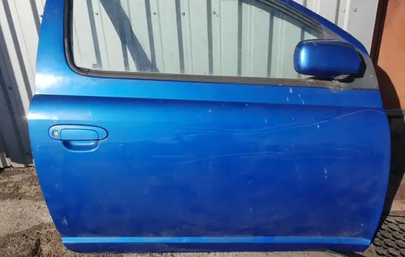 Toyota Yaris Door (2 Door Coupe) 