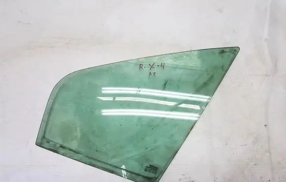 Renault Scenic I Front door vent window glass four-door 