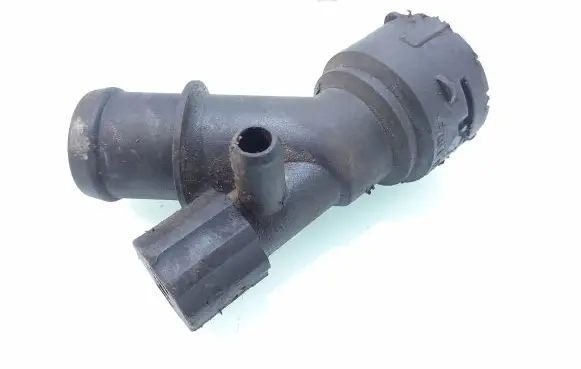 Audi A3 S3 8L Engine coolant pipe/hose 1j0121619a