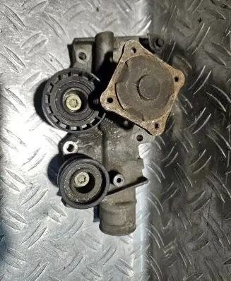Ford Mondeo MK I Water pump 928M8505AE