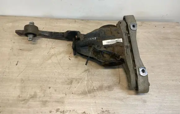Mercedes-Benz Vito Viano W639 Rear differential A6393501314 A6393530695 00667655