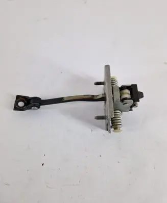Peugeot 3008 I Front door check strap stopper ES70T8AVD