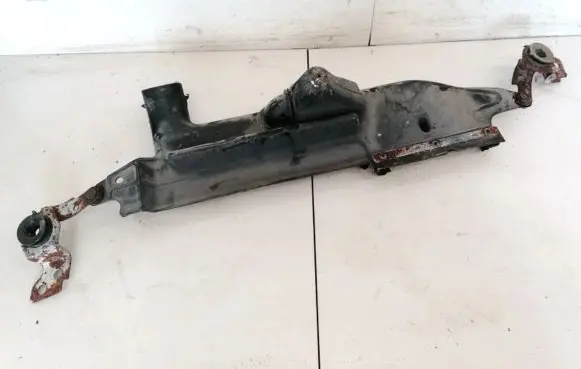 Mazda 626 Air intake duct part FS2513200