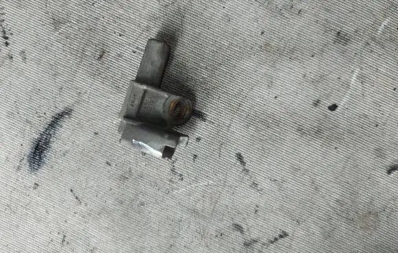 Camshaft position sensor