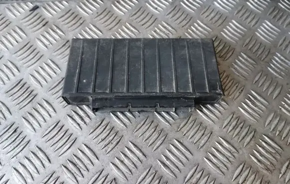 BMW 5 E34 Comfort/convenience module 61351379372 1379372
