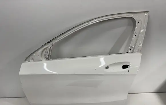 Mercedes-Benz A W168 Front door A1767220101