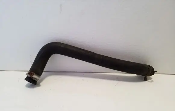 Volkswagen Transporter - Caravelle T4 Engine coolant pipe/hose 701819372B
