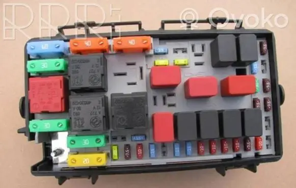 Fiat Punto (199) Fuse box set 51737884