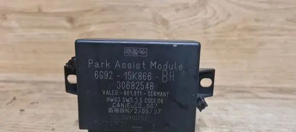 Volvo XC60 Parking PDC control unit/module 30682548