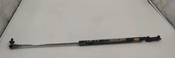 Subaru Legacy Tailgate strut Z97CD