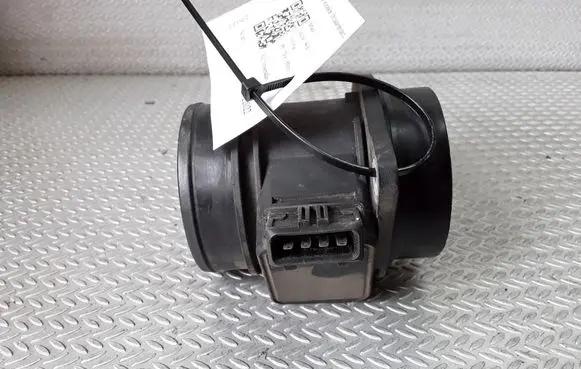 Renault Laguna I Mass air flow meter 7700105010B