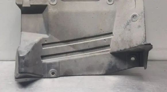 Mitsubishi Outlander Front underbody cover/under tray 5370B058
