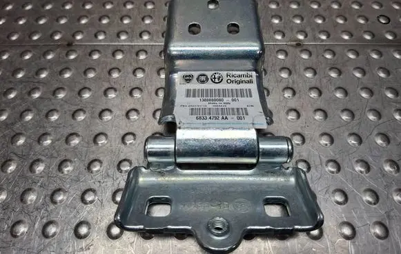Peugeot Boxer Loading door lower hinge S26336096 1388880080