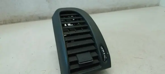 Mercedes-Benz Vito Viano W639 Dashboard side air vent grill/cover trim A6398300154 6398300154